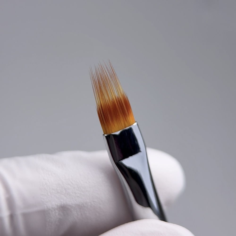 NAILSOFTHEDAY Brush Gradient — професійний пензлик для манікюру металевий з ковпачком для градієнтів, 12 мм