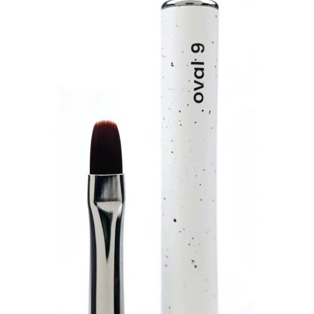 NAILSOFTHEDAY Professional Brush Oval - для викладки гелю, плоский овал 9 мм